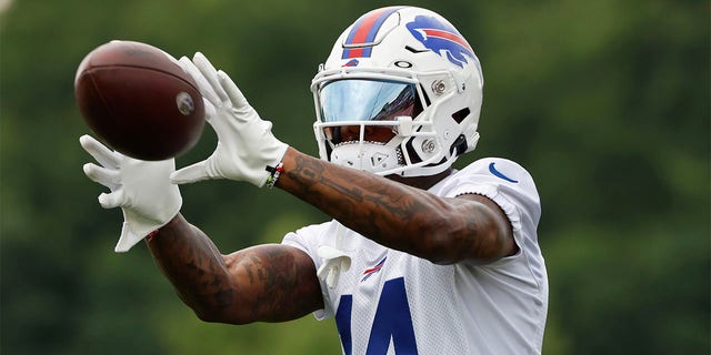 Buffalo Bills receiver Stephen Diggs (14) makes a catch during practice at the NFL football team's training camp in Pittsford, NY, Sunday July 24, 2022. 