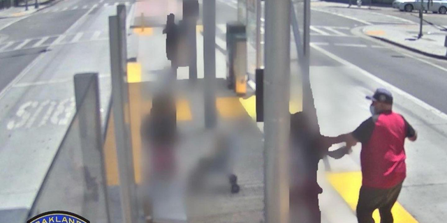 Police in Oakland are looking for a man who attempted to take a toddler and assaulted the mother while on a bus platform.