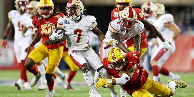 Victor Bolden Jr. of the Birmingham Stallions returns a kickoff against the Philadelphia Stars in the USFL Championship game at Tom Benson Hall Of Fame Stadium on July 3, 2022, in Canton, Ohio.