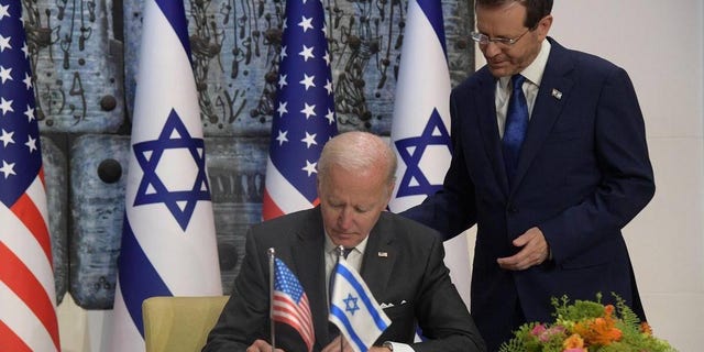 Israeli President Isaac Herzog met with President Biden at the White House in October.