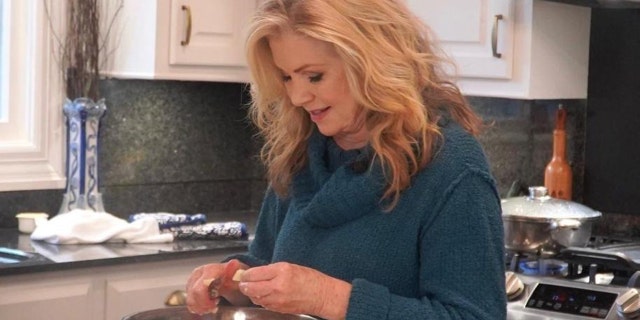 Sen. Marsha Blackburn, R-Tennessee, enjoys making favorite recipes at home for her family and friends. She shared her Chicken Bearnaise recipe with Fox News Digital for this year's holiday season. 