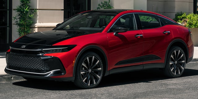 The Toyota Crown will be in showrooms before the end of 2022.