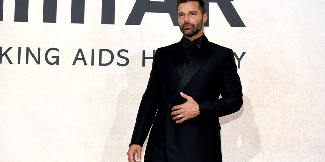 Ricky Martin, 50, took to Twitter on Sunday to dispel the "false allegations" of the domestic violence restraining order. He attended the amfAR Gala Cannes 2022 at Hotel du Cap-Eden-Roc on May 26, 2022 in Cap d'Antibes, フランス.