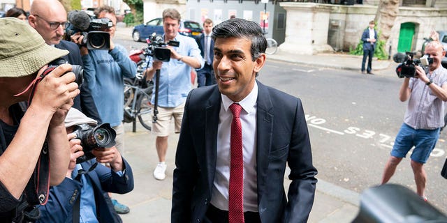Conservative leadership candidate Rishi Sunak, centre, arrives for a hustings event with the Conservative Councillors' Association, in Westminster, central London, Thursday July 21, 2022. The two candidates to become Britain’s next prime minister have begun a head-to-head battle for the votes of Conservative Party members who will choose the country’s new leader. 