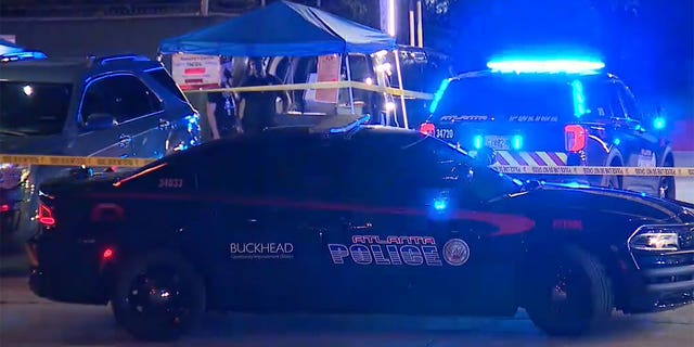 Police respond to shooting outside Atlanta gas station.