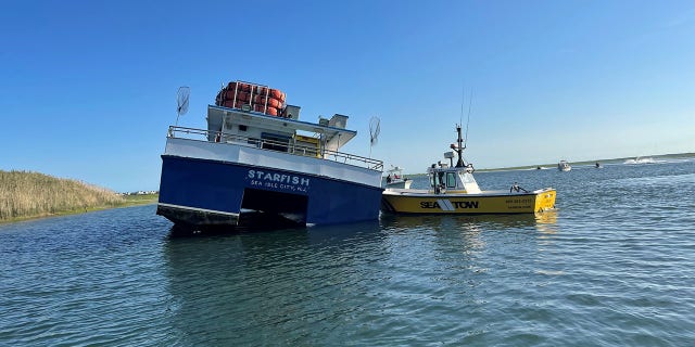 The Starfish charter vessel reportedly struck the Townsend Inlet Bridge near Sea Isle City, New Jersey, on Monday evening.