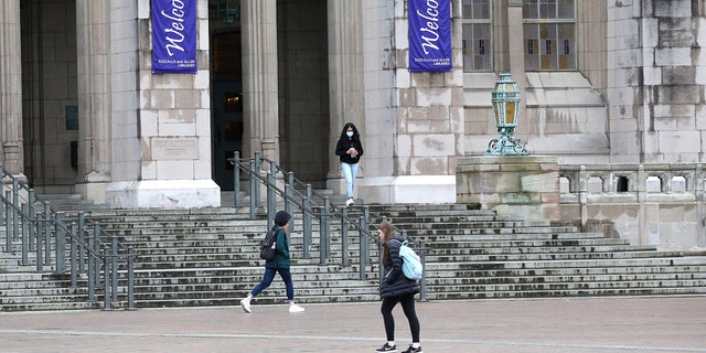 Students at the University of Washington campus in Seattle in March 2020.