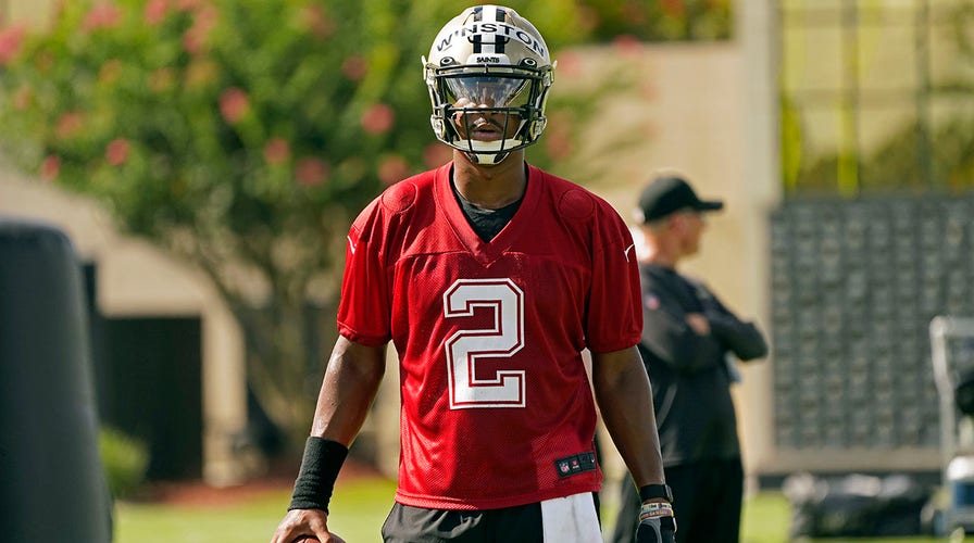 Saints QB Jameis Winston gets back on the field in time for new season 