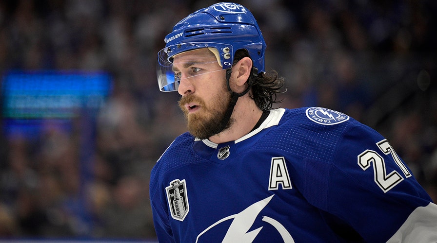 Tampa Bay Lightning's highly anticipated alternate jersey a hit