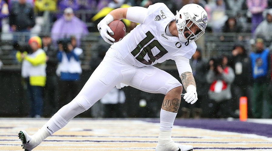 Girlfriend of Oregon football player Spencer Webb, who died in July, gives birth to son 