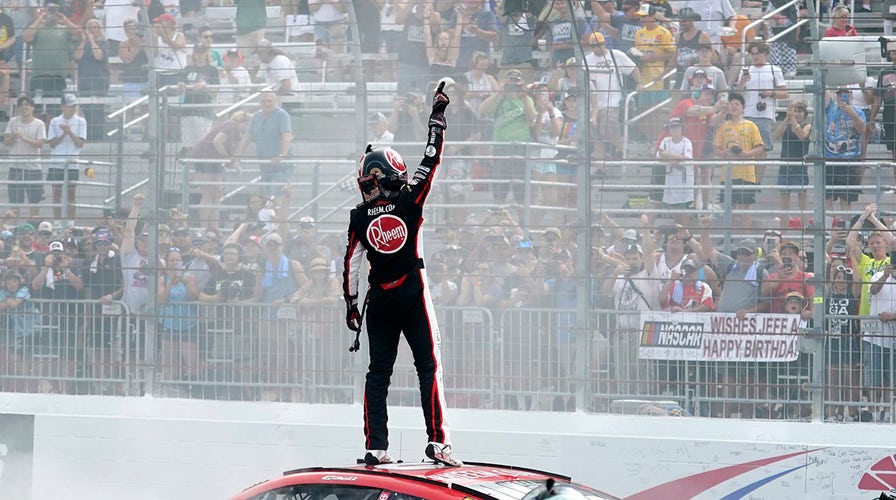 Christopher Bell takes New Hampshire NASCAR Cup Series race for second career win