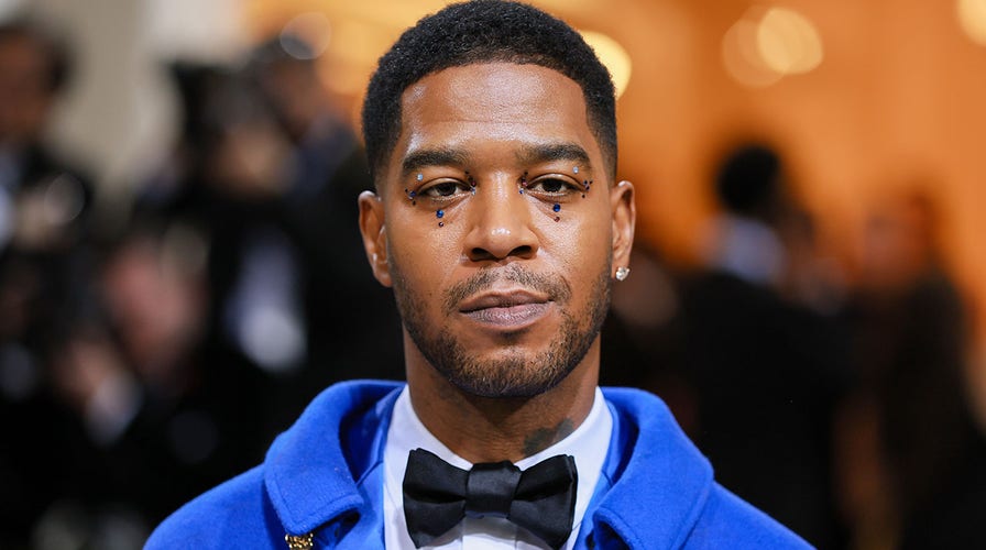 Rolling Loud fans throw water bottles at Kid Cudi during music festival performance