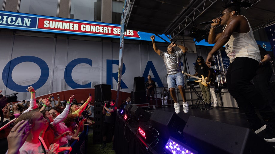 Flo Rida Fox & Friends Concert