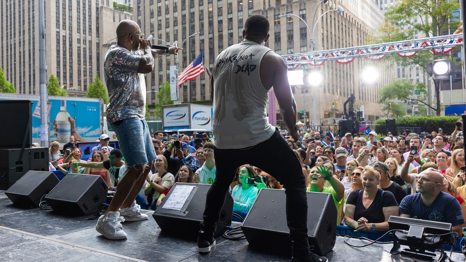 Flo Rida Fox & Friends Concert