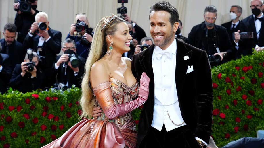 Ryan Reynolds and Blake Lively together at the 2022 Met Gala.