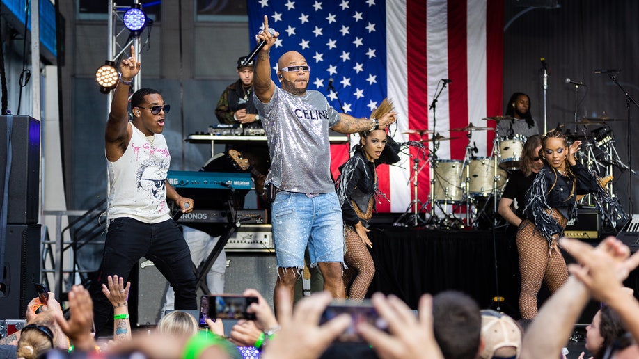 Flo Rida Fox & Friends Concert