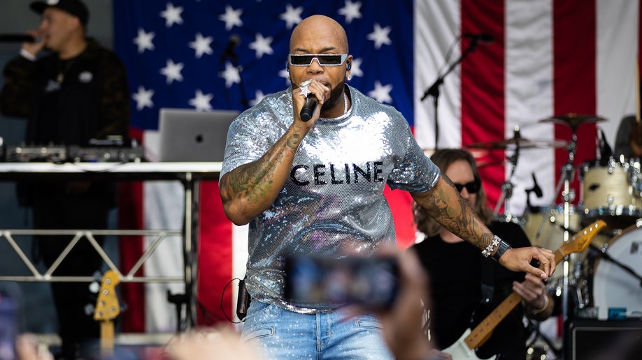 Flo Rida Fox & Friends Concert