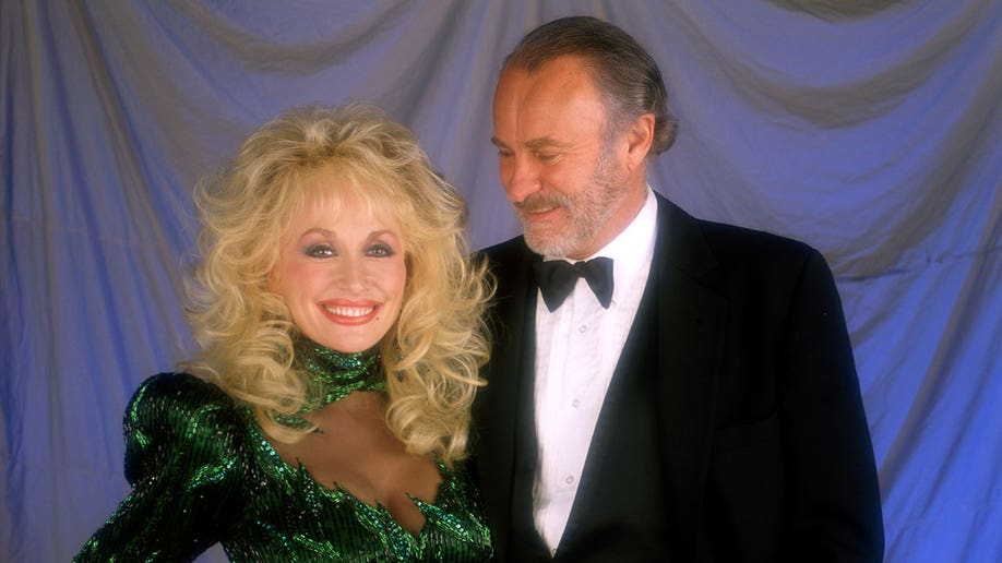Dolly Parton with "9 to 5" co-star Dabney Coleman