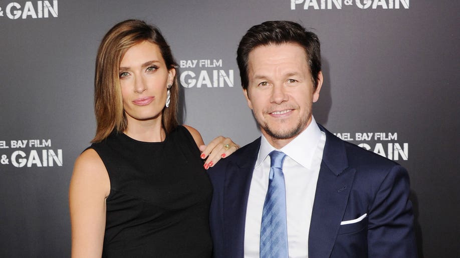 Rhea Durham and Mark Wahlberg together at the "Pain and Gain" premiere
