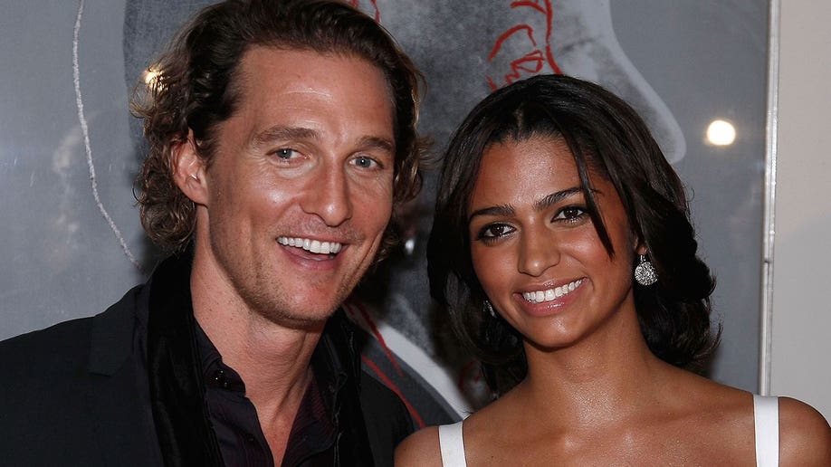 Matthew McConaughey and Camila Alves in 2007