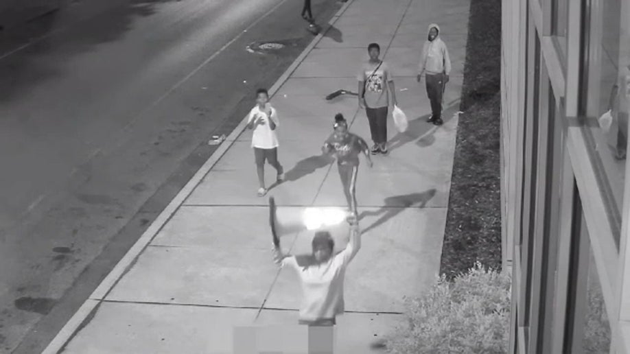 Philadelphia traffic cone attack by teenagers caught on video