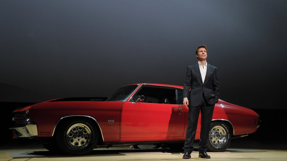 Tom Cruise at the 2012 "Jack Reacher" movie premiere