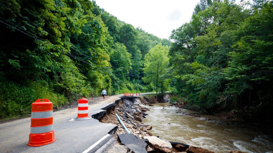 Virginia flooding road