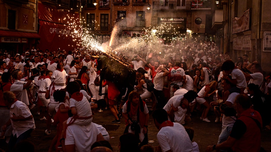 Festivalgoers enjoy San Fermin