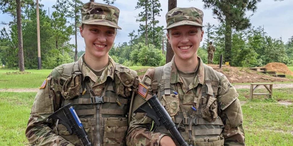 Teenage Pennsylvania National Guard soldier serving with twin sister dies during training in South Carolina - Vimarsana News