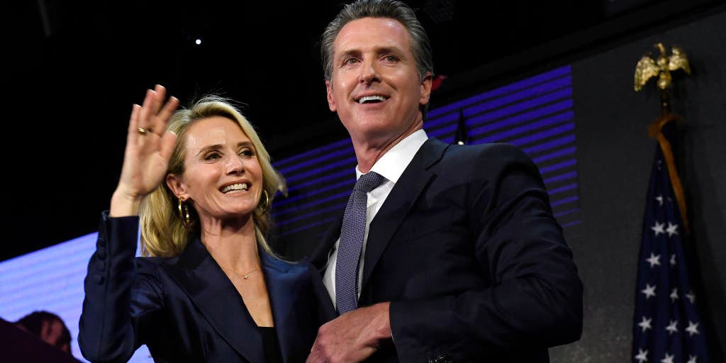 Gavin Newsom's wife made over $1.4 million after charging schools to screen her documentaries: report - Vimarsana News