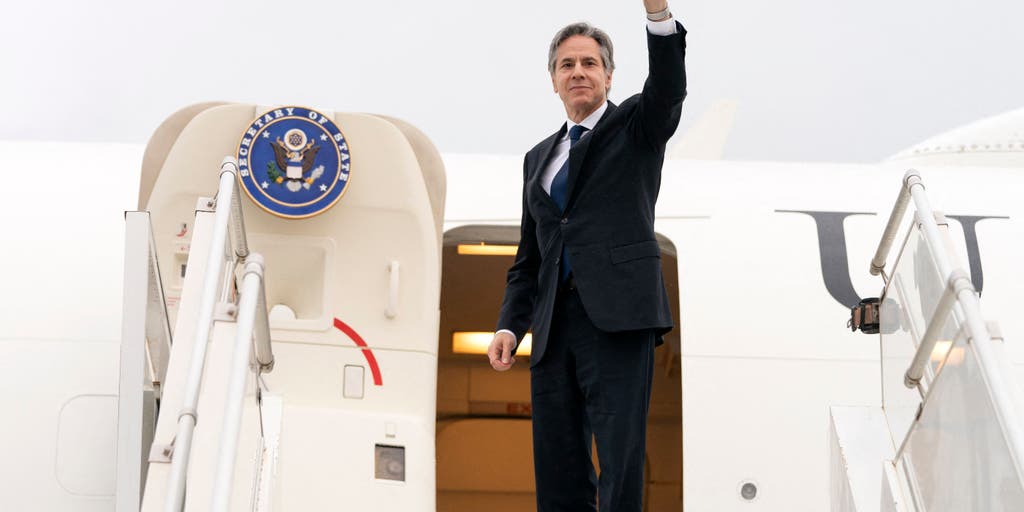 Blinken flies into 'superpower' battleground in
Africa