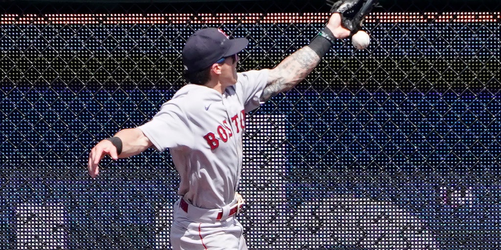 Watch Jarren Duran hit game winner as Red Sox snap skid vs. Rays