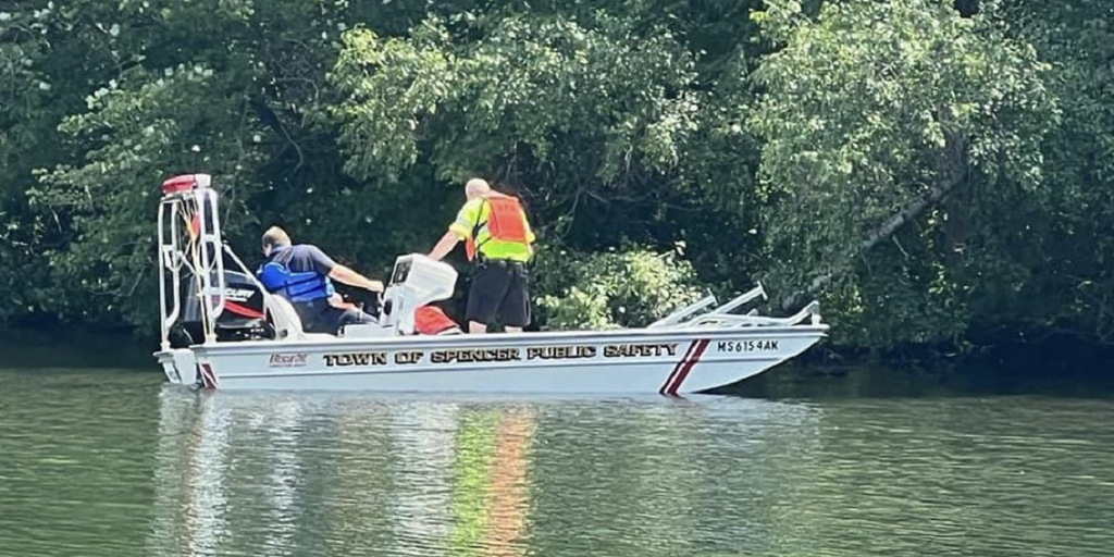 Missing Massachusetts woman found dead at Lake Whittemore in Spencer - Vimarsana News