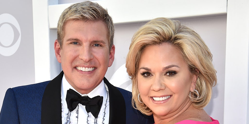 Todd, Julie Chrisley still 'love each other' despite not speaking from prison as family films new reality show - Vimarsana News