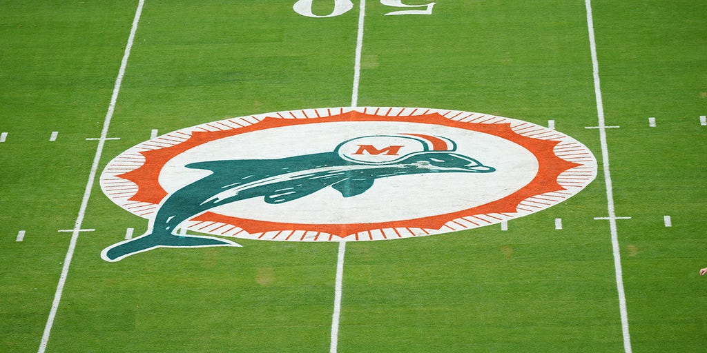 Dolphins assistant coach says team was not directly ordered to tank