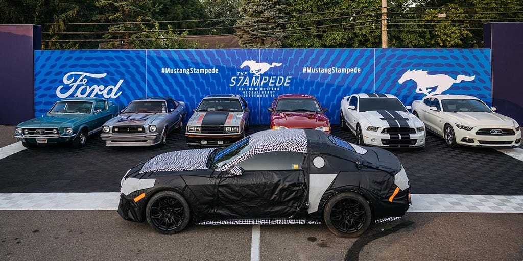 The V8 Ford Mustang is going extinct and this is who bought the first of the last ones - Vimarsana News