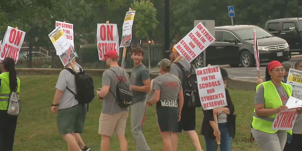 Columbus teachers union strike for second day ahead, pushing start of fall semester online - Vimarsana News