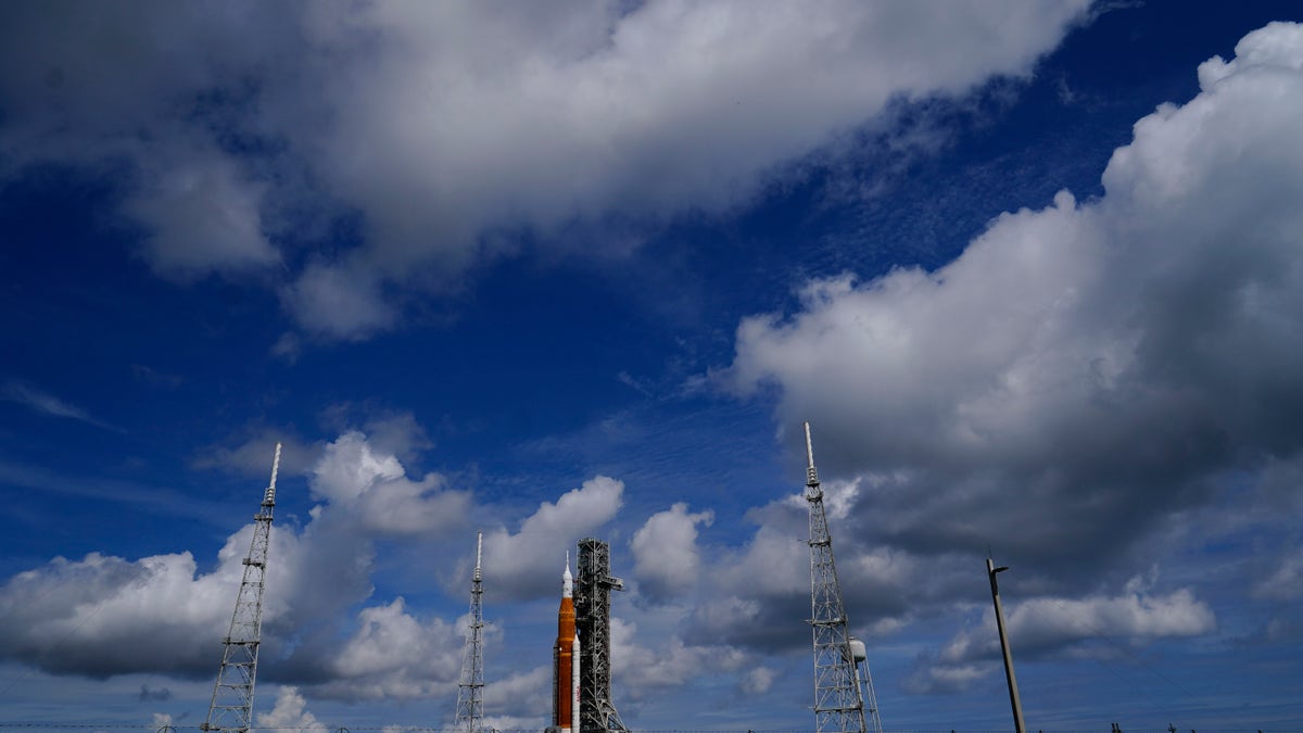 The new NASA moon rocket is seen on Launch Pad 39-B