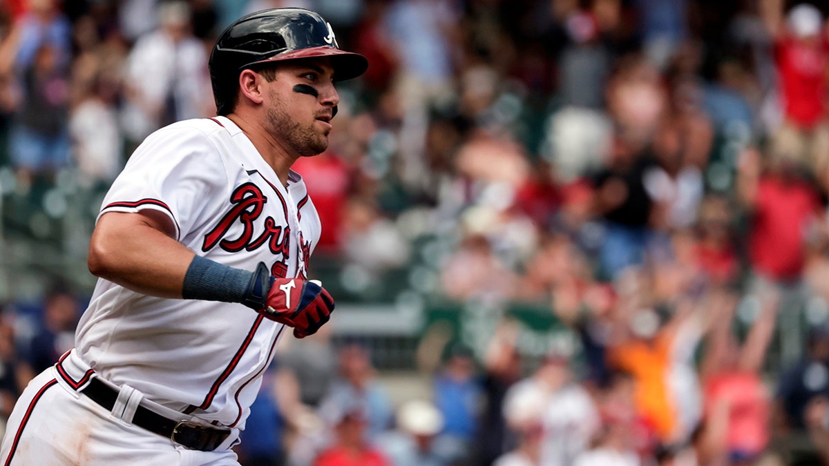Austin Riley drives in a run