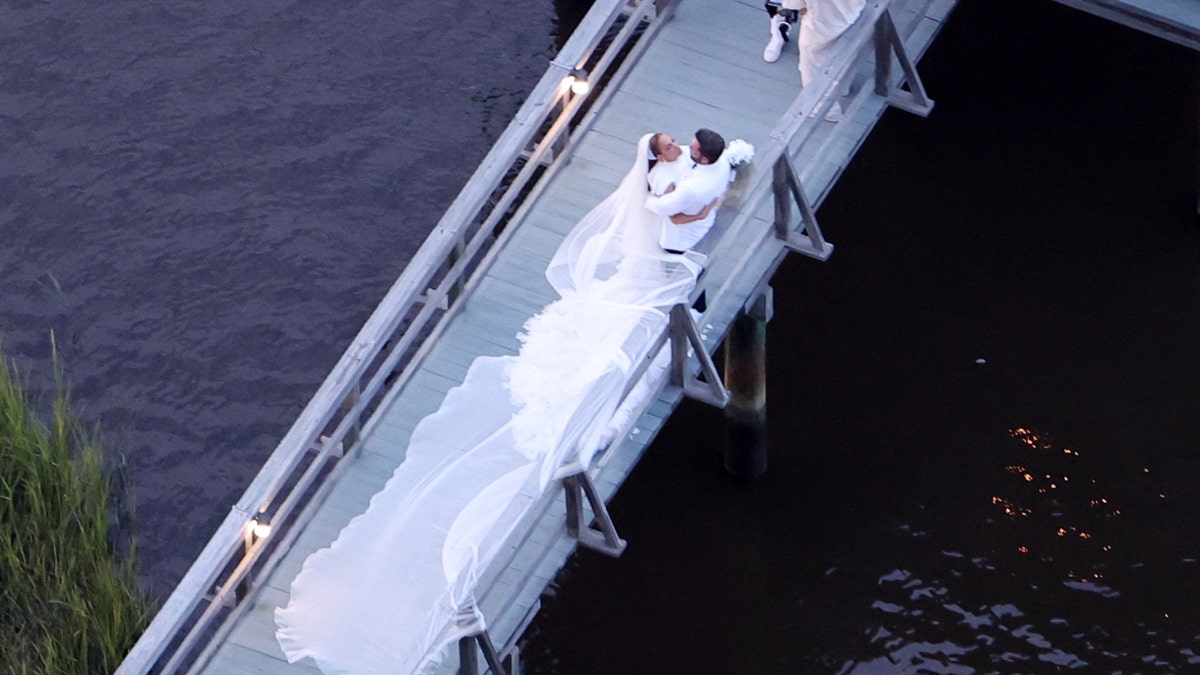 Jennifer Lopez and Ben Affleck married