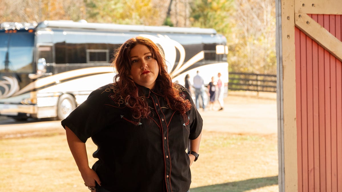 Beth Ditto wears a country western shirt