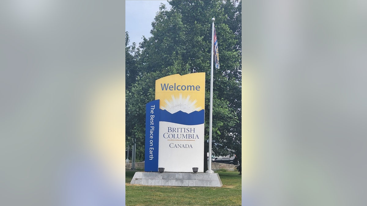 Welcome to British Columbia sign