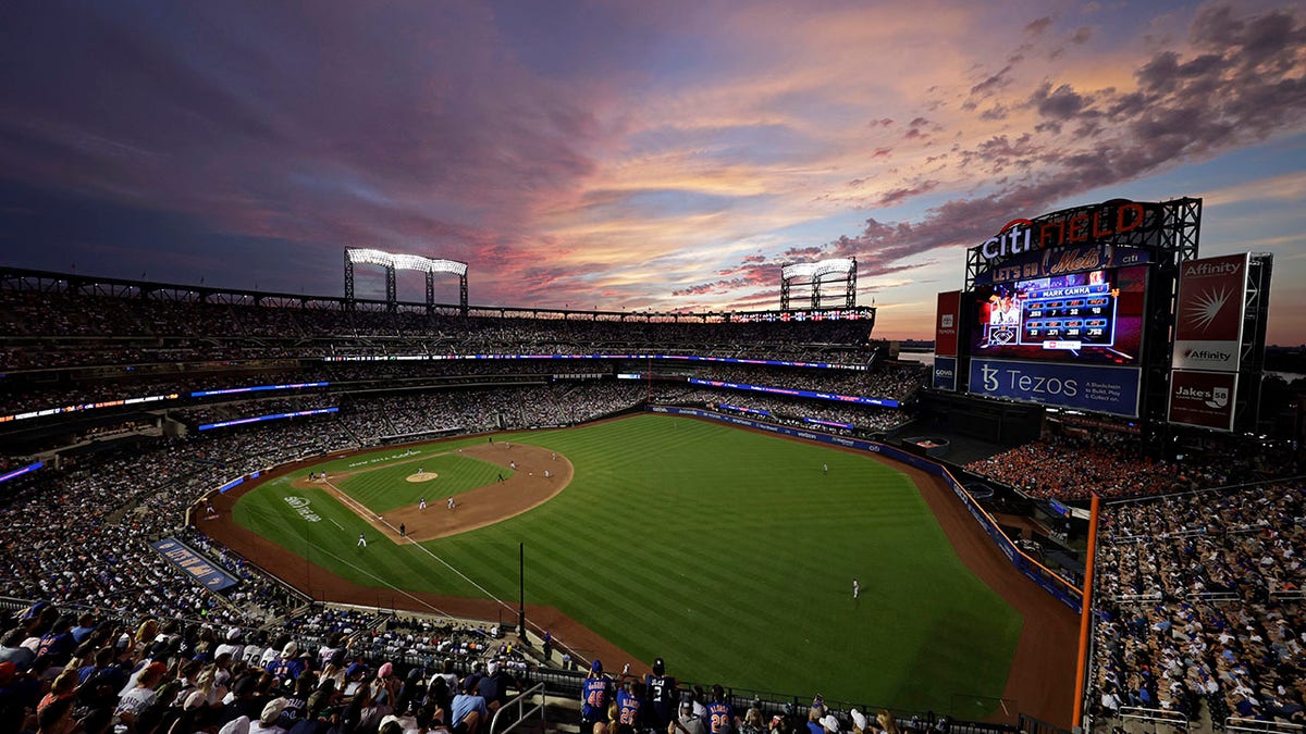 Mets News: Mets rename spring training ballpark, will honor Piazza -  Amazin' Avenue