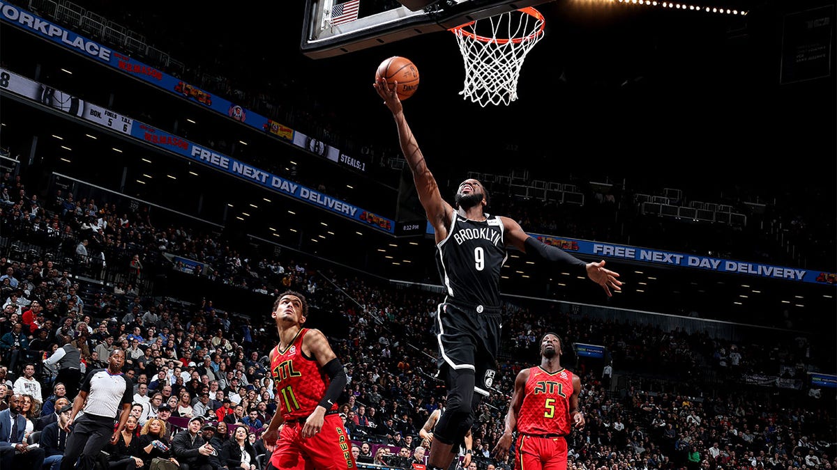 DeMarre Carroll goes for layup