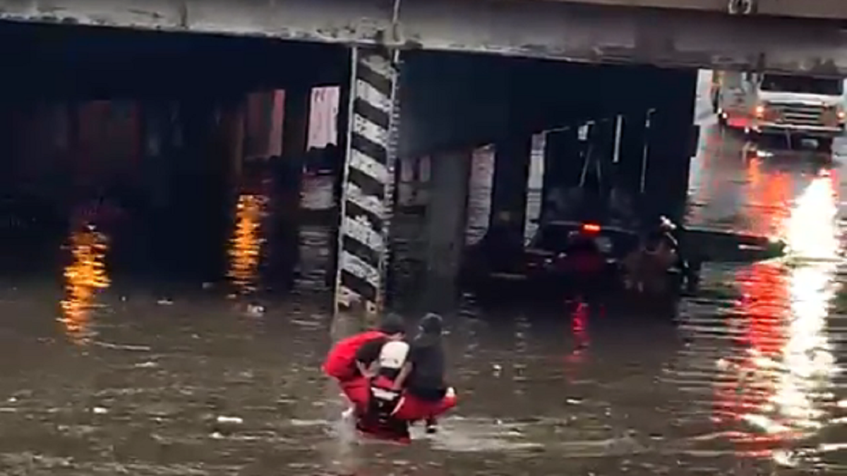 Denver firefighter flood rescue children