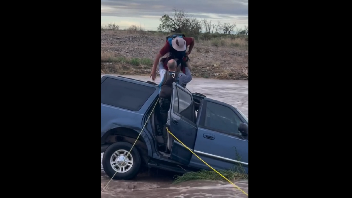 New Mexico flood driver rescue
