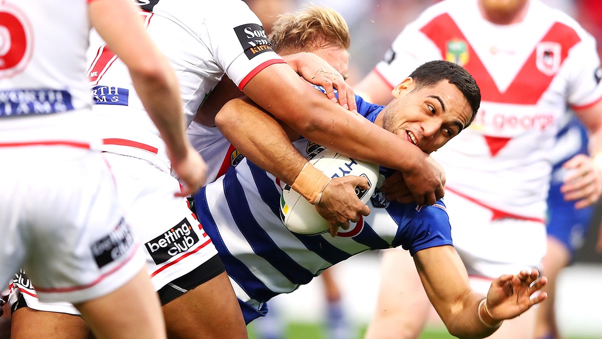 Michael Lichaa gets tackled