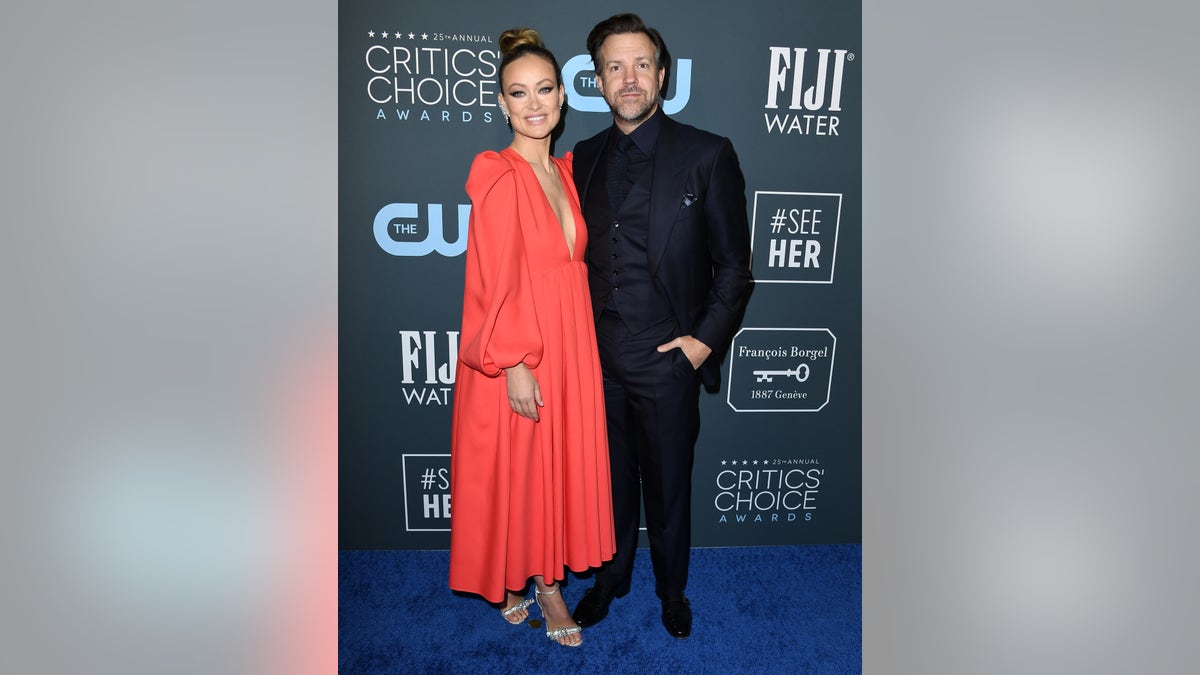 Olivia Wilde and Jason Sudeikis on red carpet