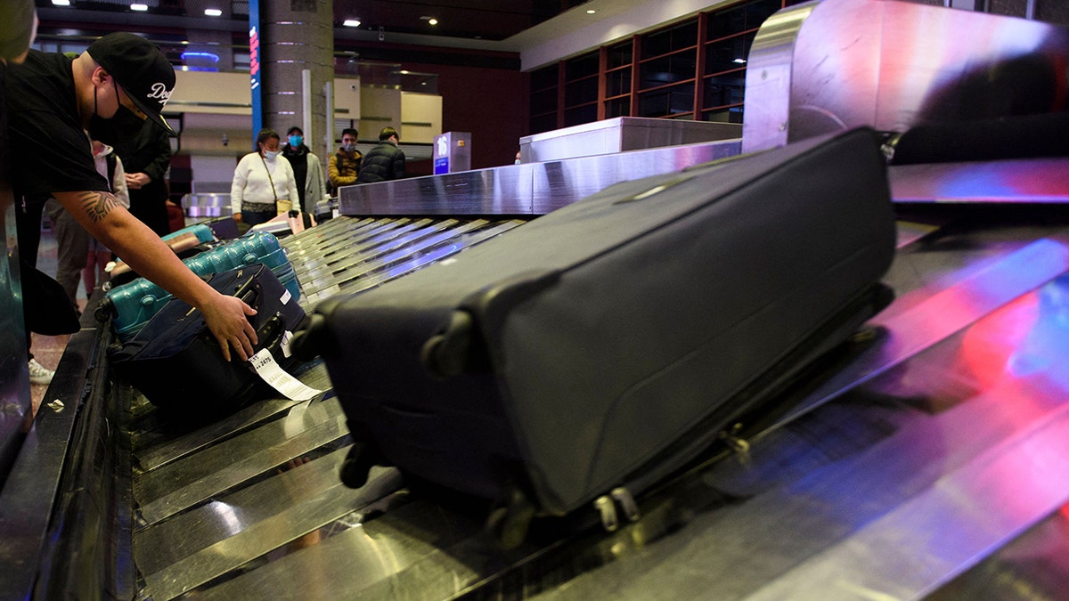 Las Vegas airport baggage claim