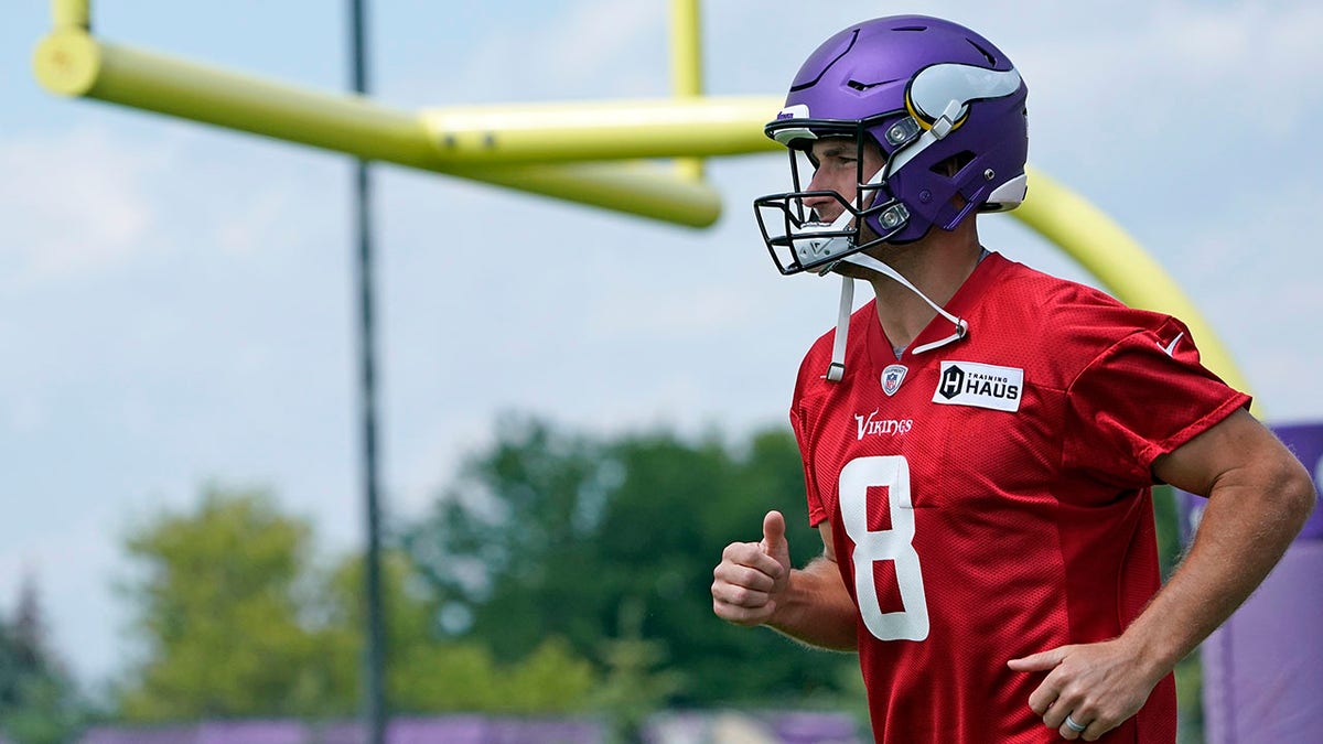 Minnesota Vikings quarterback Kirk Cousins at training camp